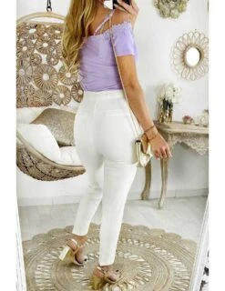 Mon Pantalon Classique Blanc Et Boutons Dorés -Vive Le Style Boutique mon pantalon classique blanc et boutons dores 1
