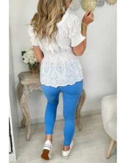 Mon Superbe Top Blanc En Broderie & Taille Smockée -Vive Le Style Boutique mon superbe top blanc en broderie taille smockee 2