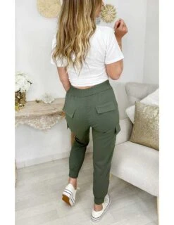 Mon Top Blanc " Buste Volant & Brodé" 9 Mon Top Blanc " Buste Volant & Brodé" -Vive Le Style Boutique mon top blanc buste volant brode 2