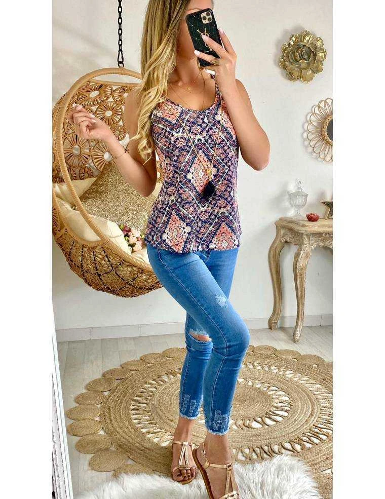 Mon Top Imprimé Coloré Et Son Collier "plume" 3 Mon Top Imprimé Coloré Et Son Collier "plume"