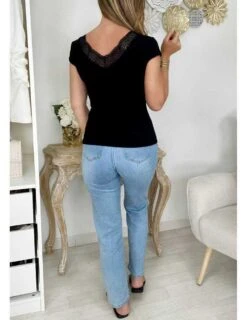 Top Côtelé Noir " V De Dentelle" -Vive Le Style Boutique top cotele noir v de dentelle 2